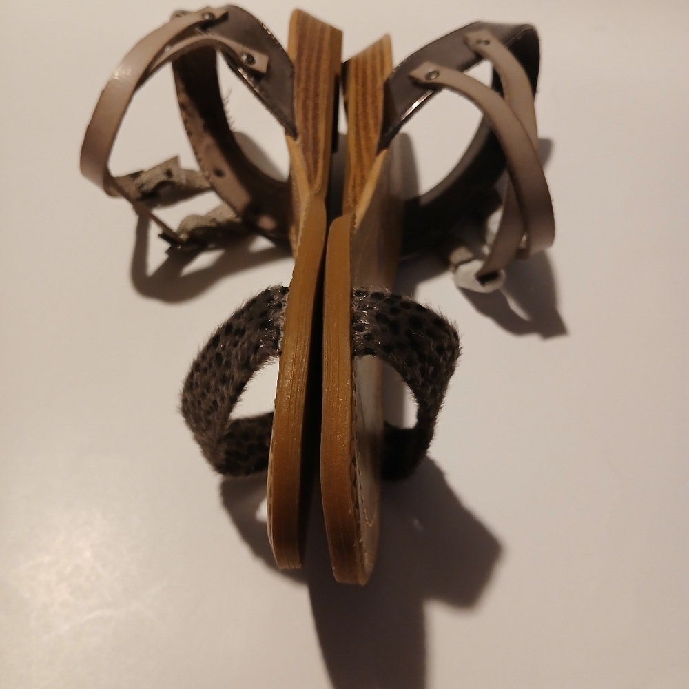 Blowfish Malibu Sandals. New In Box. Size 7.5 - Picture 8 of 9